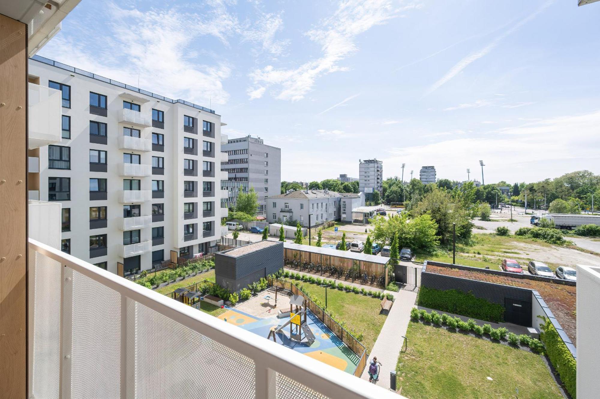 Miedziana Bright Apartment With Balcony And Parking Wroclaw By Noclegi Renters Exterior photo