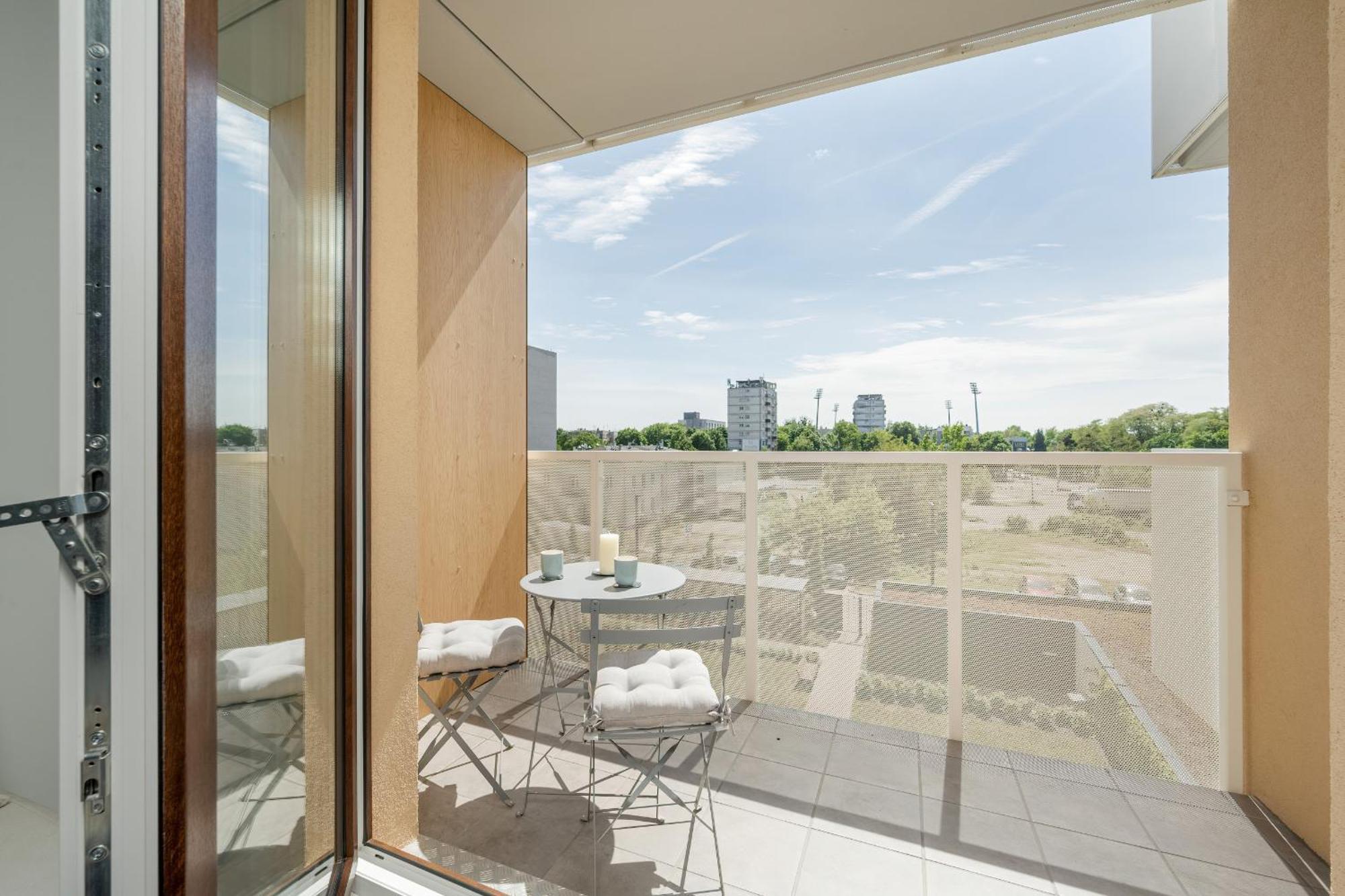 Miedziana Bright Apartment With Balcony And Parking Wroclaw By Noclegi Renters Exterior photo