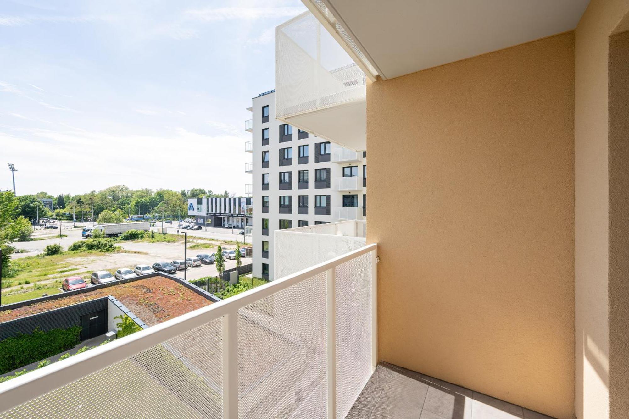 Miedziana Bright Apartment With Balcony And Parking Wroclaw By Noclegi Renters Exterior photo